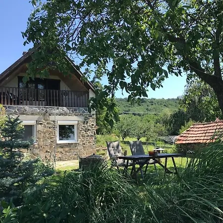 Casa vacanze A Vidám Vándor Zalaszanto